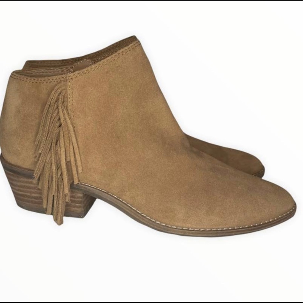 NWOT Lucky Brand Booties